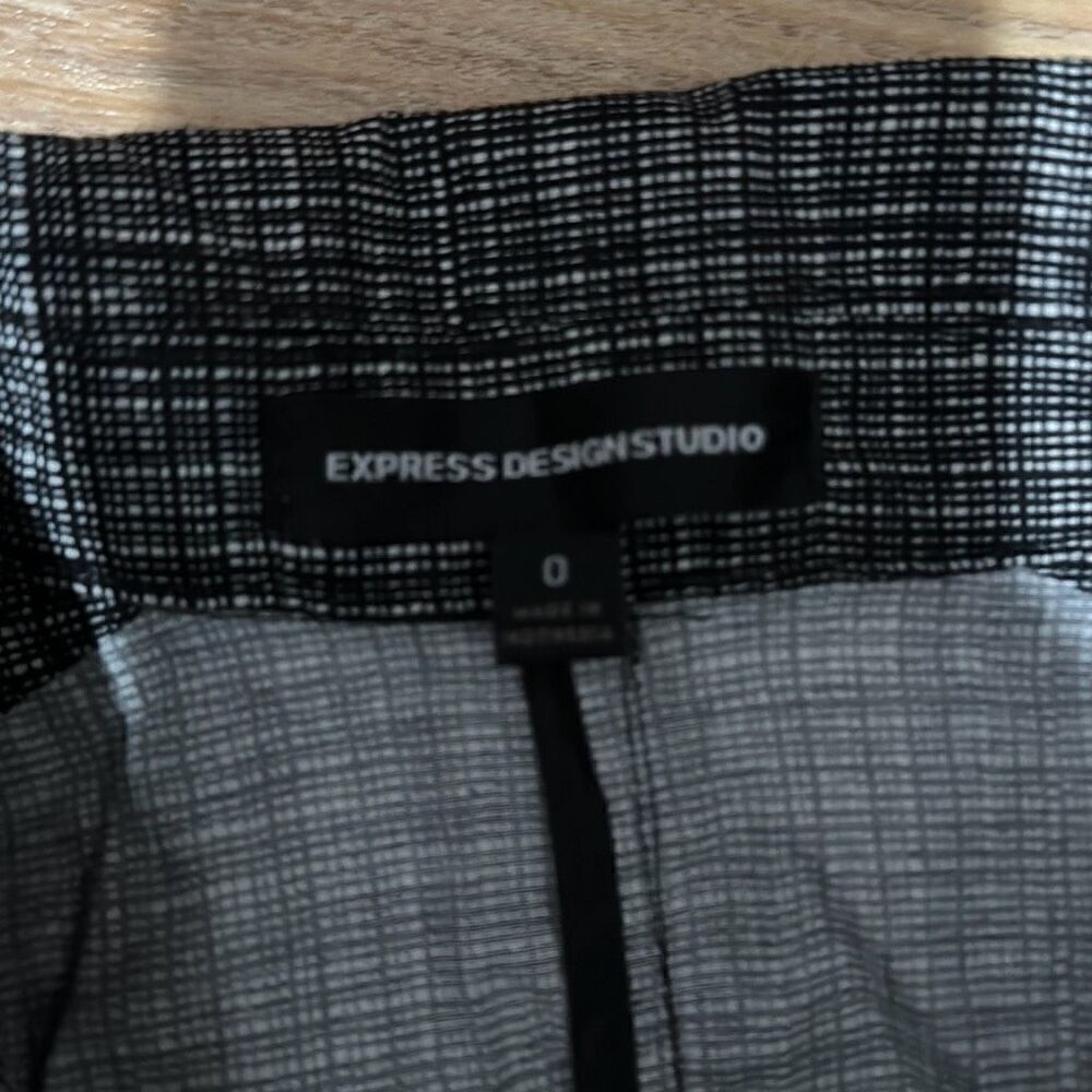 Express Design Studio Button Down Blazer Shirt Si… - image 2